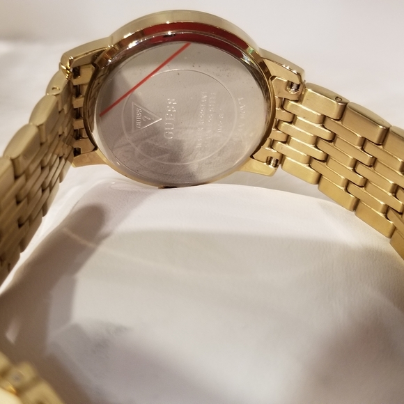 WATCH - Picture 3 of 3